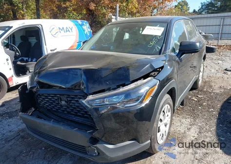 2024 Toyota Corolla Cross L z USA, uszkodzony, nr VIN 7MUAAAAG8RV100852